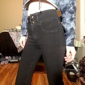 Black skinny jeans from American Eagle